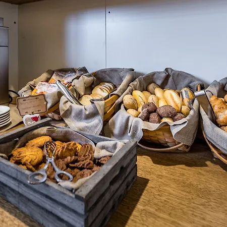 Old Bridge 3* Florens