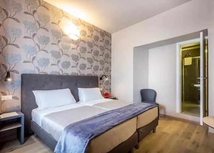 Old Bridge Alojamento de Acomodação e Pequeno-almoço 3*